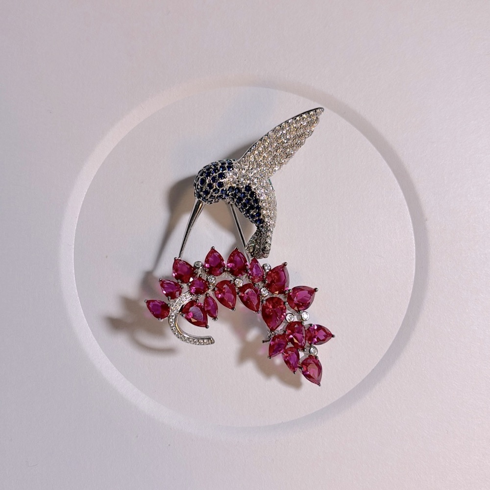 Brooch